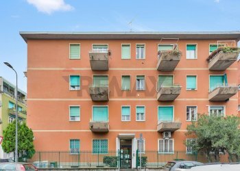 Edificio all\'aperto - Two-room apartment via federico jarach
 
1, Milano - photo 18