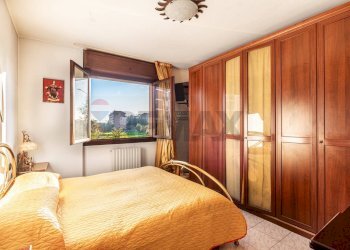 Camera / camera da letto - Trilocale Via Abruzzi
 
36, Segrate - foto 23