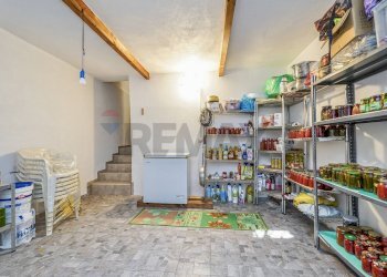 Dispensa di stoccaggio - Casa semi indipendente Via Pinosa
 
18/a, Dalmine - foto 11