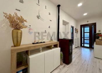 Hall / corridoio - Casa semi indipendente Via Pinosa
 
18/a, Dalmine - foto 14