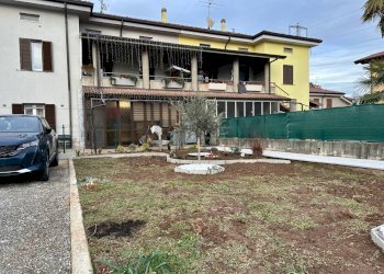 Edificio all\'aperto - Casa semi indipendente Via Pinosa
 
18/a, Dalmine - foto 28