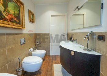 Bagno - Trilocale Via Antonio Locatelli
 
29, Bergamo - foto 47