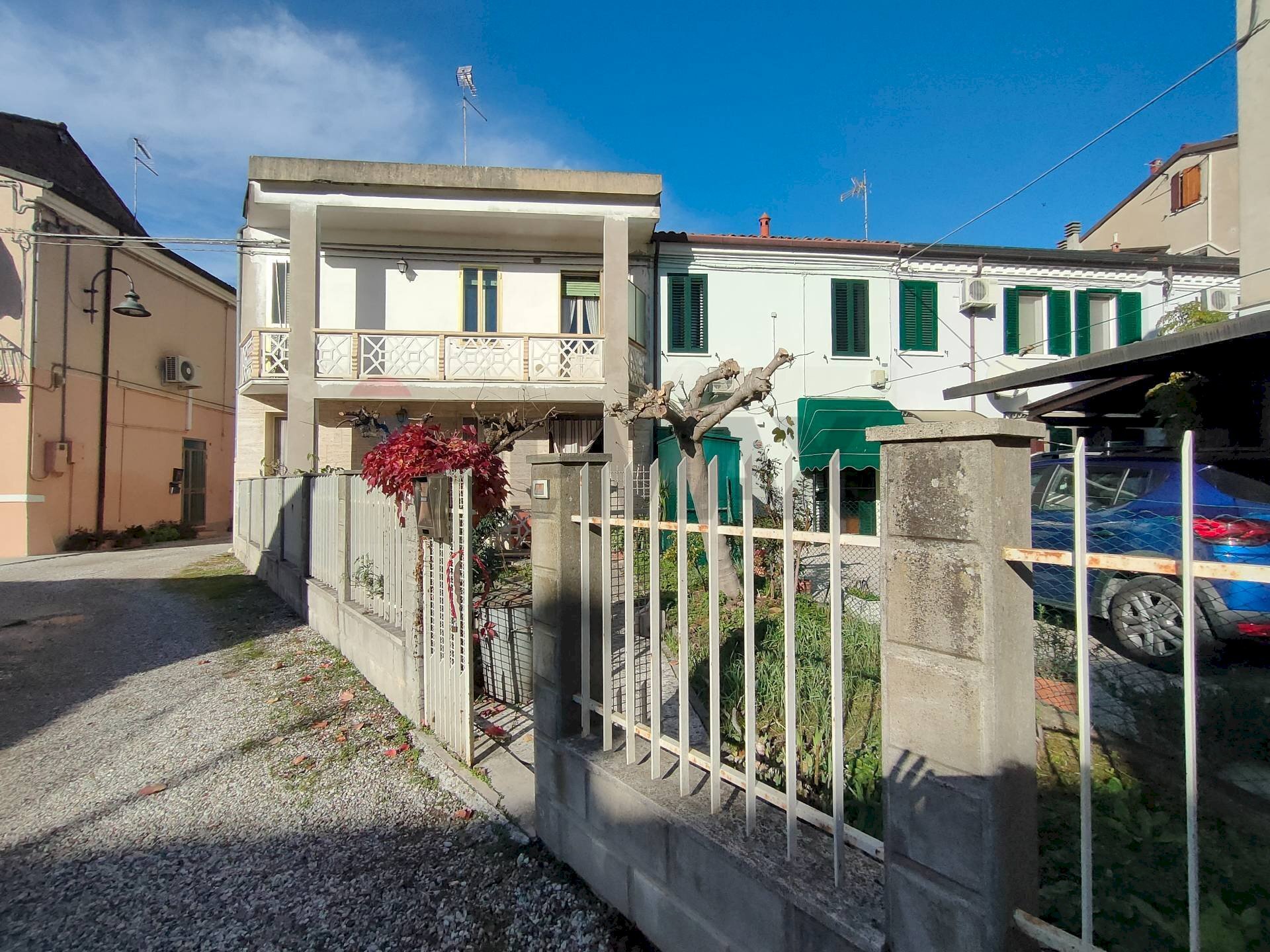 Casa all\'aperto - Casa semi indipendente piazzetta piave
 
1, Copparo - foto 3