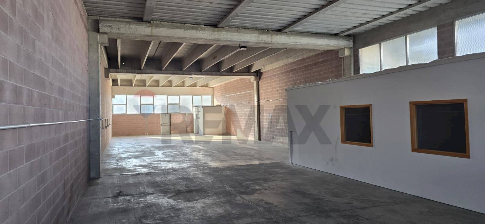 Parcheggio - Capannone Strada Statale 16
 
2098, Polesella - foto 3