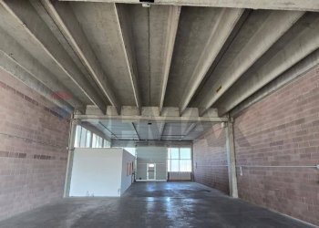 Parcheggio - Capannone Strada Statale 16
 
2098, Polesella - foto 13