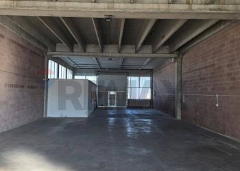 Parcheggio - Capannone Strada Statale 16
 
2098, Polesella - foto 14