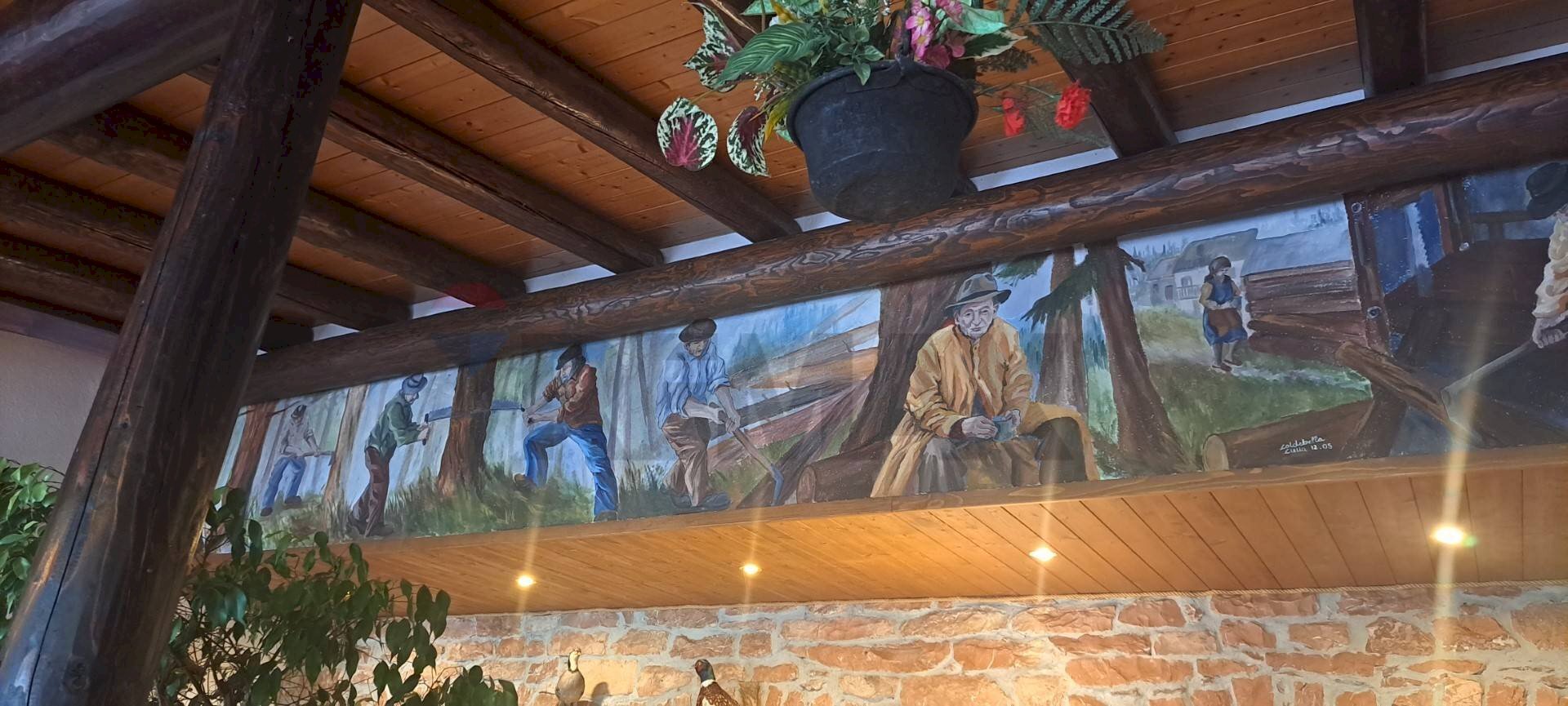 Dettagli - Locale Commerciale Via Conte
 
42, Lamon - foto 2