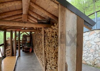 Balcone - Locale Commerciale Via Conte
 
42, Lamon - foto 11