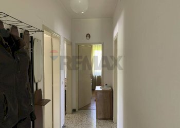 Hall / corridoio - Appartamento Via Beccaroi
33, Lamon - foto 12