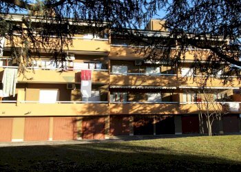 Edificio all\'aperto - Bilocale via banfi
 
4, Mezzago - foto 2