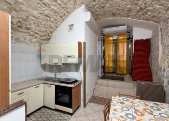 interno - Bilocale Via Diaz
 
26, Vieste - foto 3