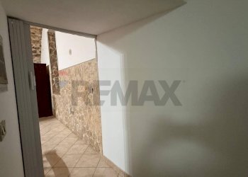 corridoio - Bilocale Via Diaz
 
26, Vieste - foto 8