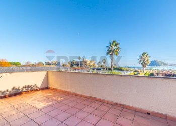 Terrazza - Appartamento via cellini
 
28, Albenga - foto 8