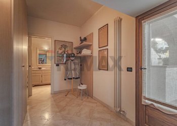 Hall / corridoio - Appartamento via cellini
 
28, Albenga - foto 17