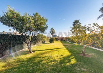 Giardino - Appartamento via cellini
 
28, Albenga - foto 35