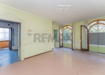 Stanza vuota - Villa Via Bottini
 
4, Gallarate - foto 6