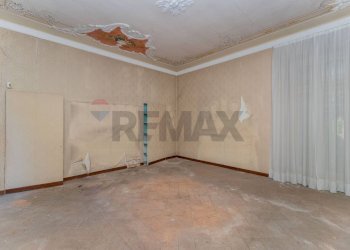 Stanza vuota - Villa Via Bottini
 
4, Gallarate - foto 19