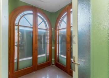 Hall / corridoio - Villa Via Bottini
 
4, Gallarate - foto 22