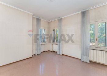 Stanza vuota - Villa Via Bottini
 
4, Gallarate - foto 31