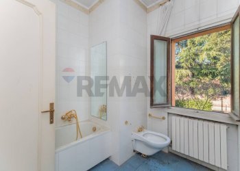 Bagno - Villa Via Bottini
 
4, Gallarate - foto 45
