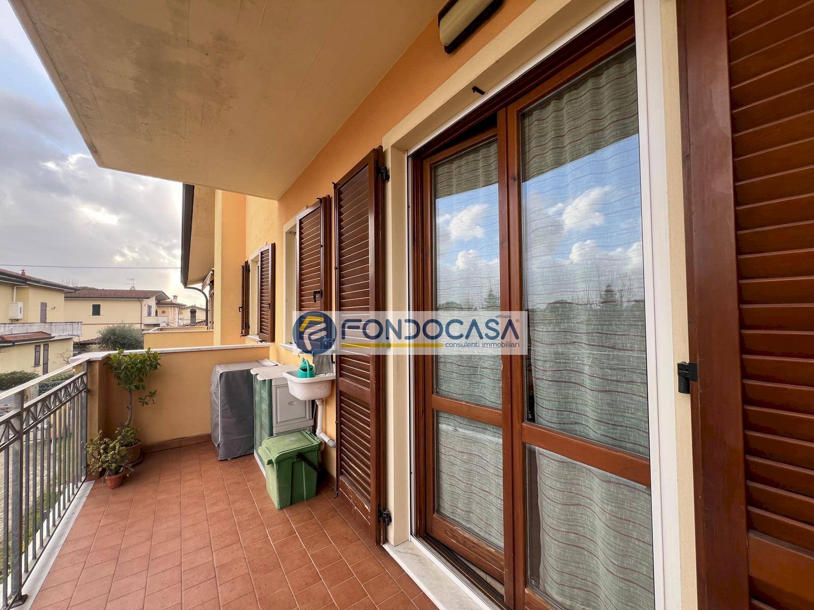 esterno - Appartamento via martin ferraro, Massa - foto 2