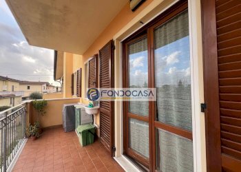 esterno - Appartamento via martin ferraro, Massa - foto 2