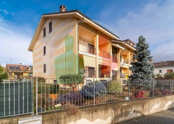 Foto 1 - Quadrilocale Via Martiri della Libertà
 
16, Castagnole Piemonte - foto 1