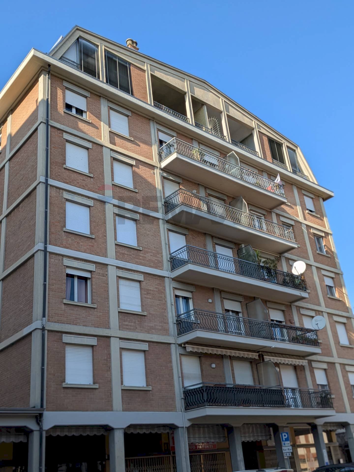 Edificio all\'aperto - Trilocale Via Roma
 
2, Bagnolo in Piano - foto 1