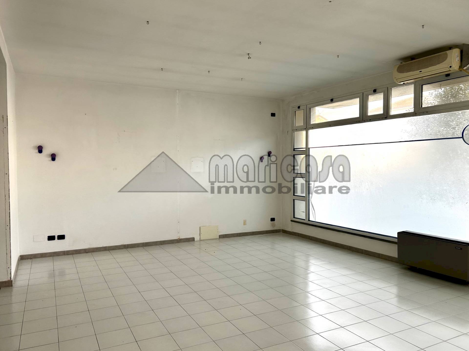 Foto 2 - Locale Commerciale via Puccini, Codigoro - foto 2