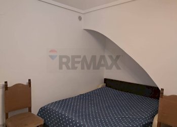 Camera / camera da letto - Appartamento Via Gian Filippo Ingrassia
 
6/8/12, Palermo - foto 13