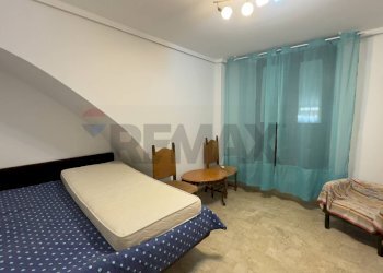 Camera / camera da letto - Appartamento Via Gian Filippo Ingrassia
 
6/8/12, Palermo - foto 14