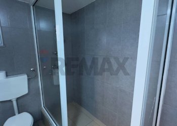 Bagno - Appartamento Via Gian Filippo Ingrassia
 
6/8/12, Palermo - foto 28