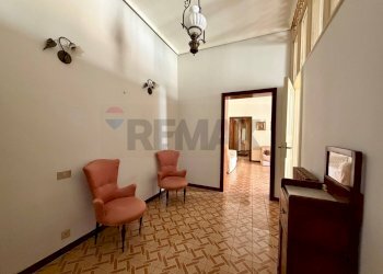 Hall / corridoio - Quadrilocale Via Roma
 
56, Ragusa - foto 8