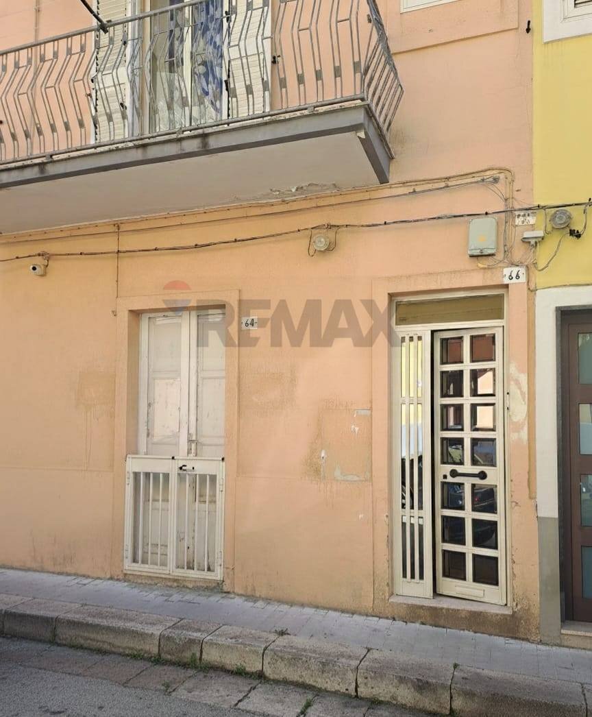 Edificio all\'aperto - Casa indipendente Via Giuseppe Pitrè
66, Ragusa - foto 3