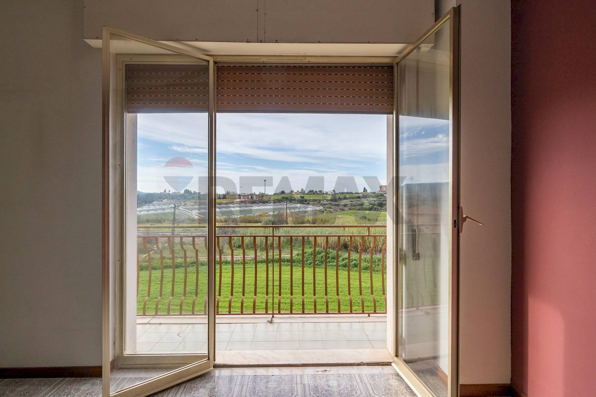 Stanza vuota - Appartamento via Righi
 
4, Comiso - foto 1