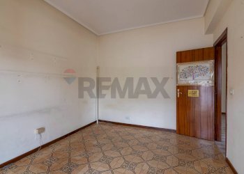 Stanza vuota - Appartamento via Righi
 
4, Comiso - foto 19