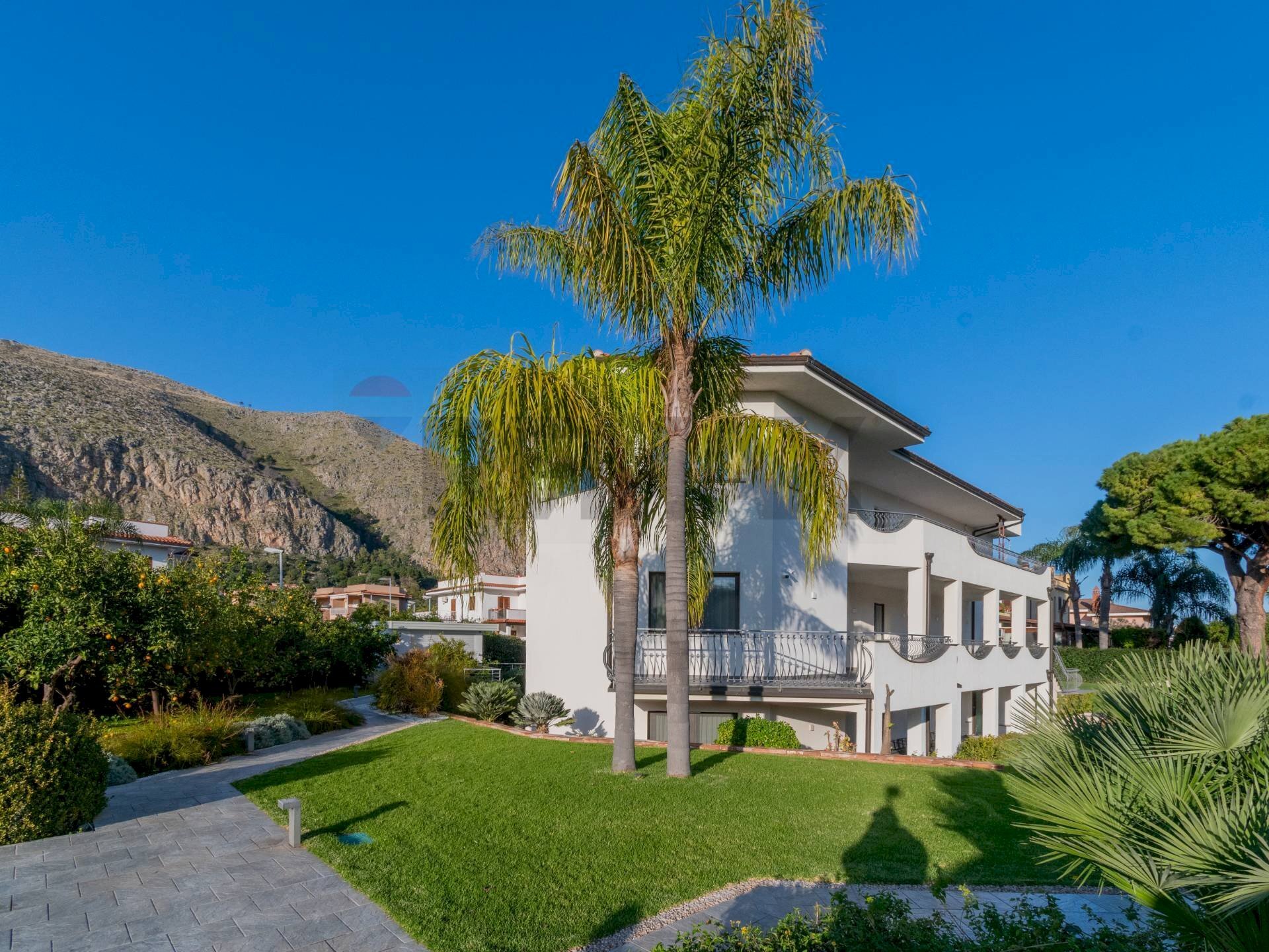 Casa all\'aperto - Casa semi indipendente Via Aiace
 
17, Palermo - foto 1