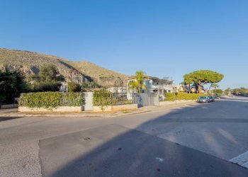 Vista delle montagne - Casa semi indipendente Via Aiace
17, Palermo - foto 36