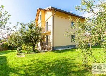 Foto 6 - Villa via prada
 
17, Comerio - foto 6