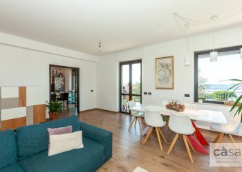 Foto 13 - Villa via prada
 
17, Comerio - foto 13