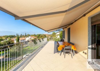 Foto 19 - Villa via prada
 
17, Comerio - foto 19