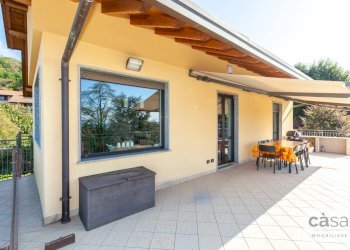 Foto 20 - Villa via prada
 
17, Comerio - foto 20