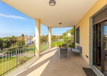 Foto 42 - Villa via prada
 
17, Comerio - foto 42