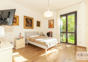 Foto 49 - Villa via prada
 
17, Comerio - foto 49