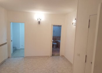 Foto 5 - Bilocale Via Ferdinando Palasciano
 
25, Napoli - foto 5