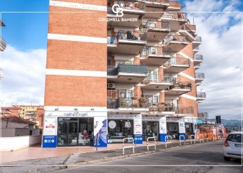 Foto 22 - Trilocale Via J. F. Kennedy
 
2, Ciampino - foto 22