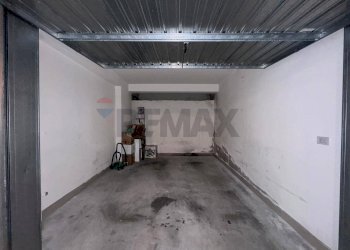 Parcheggio - Appartamento via Marconi
 
21, Vinchiaturo - foto 32