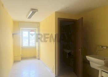 Bagno - Appartamento Via Roma
 
8 e 6, Mirabello Sannitico - foto 1
