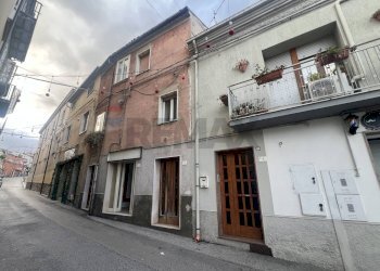 Edificio all\'aperto - Appartamento Via Roma
 
8 e 6, Mirabello Sannitico - foto 5