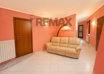 Soggiorno - Apartment via ziccardi
 
44, Campobasso - photo 6